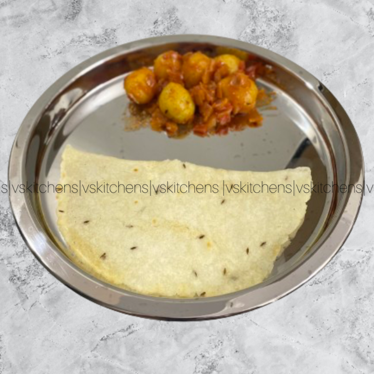 Plain Akki roti with Aloo Curry